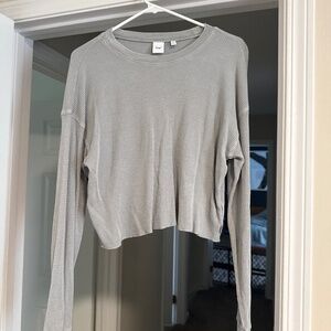 Aritzia TNA Cropped Thermal